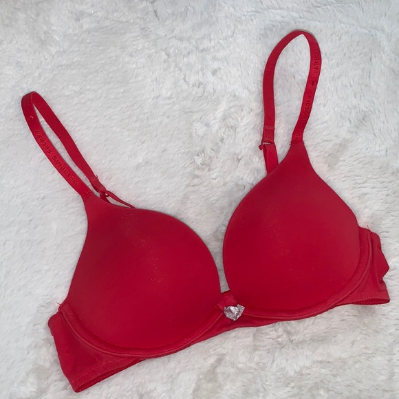 32B Victoria’s Secret 92% cotton plunge red bra - Picture 1 of 3